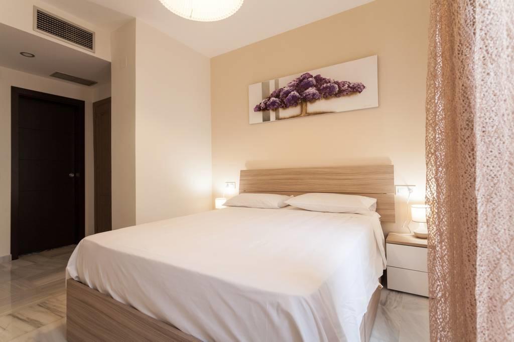 Triana Bridge Appartement *